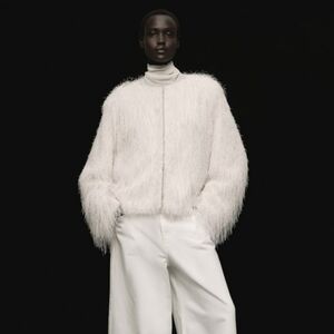 H&M BLOGGER WHITE FRINGE JACKET TOP SIZE LARGE NEW WITH TAGS